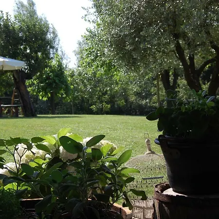 Santa Fosca Couette-café Pederobba
